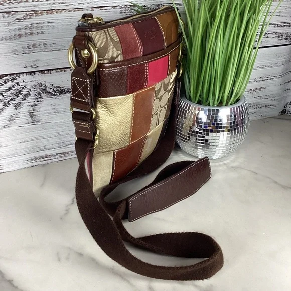 Coach Patchwork Leather Crossbody Bag in Brown, Pink, and Gold Fall Shoulder Pur - Picture 6 of 14